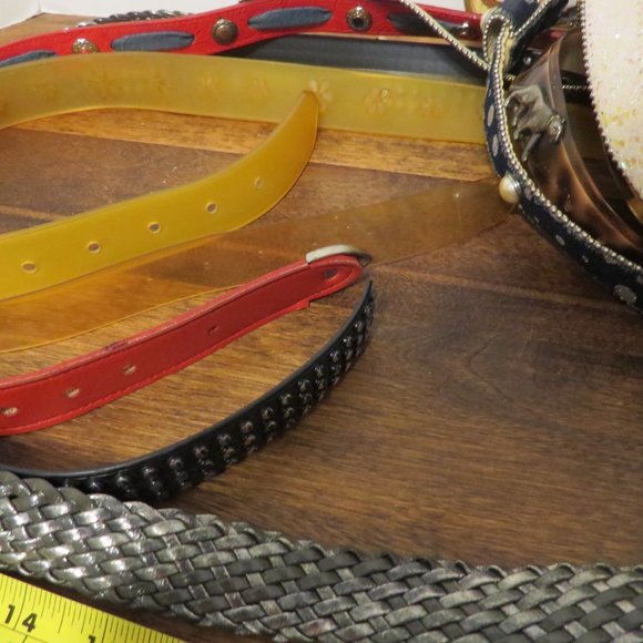 VTG Women's blingy Belt lot - 12 belts - B3 - Picture 2 of 8